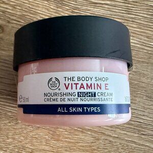 Body Shop Vitamin E Cream